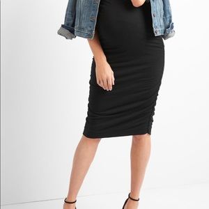 Gap maternity full panel ruched pencil skirt